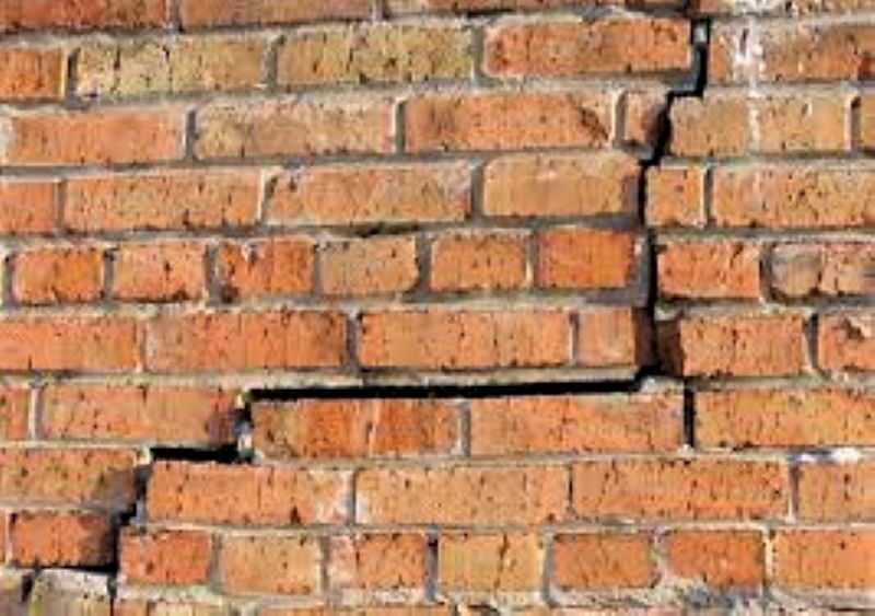 Що робити, якщо перегородка тріснула під час монтажу