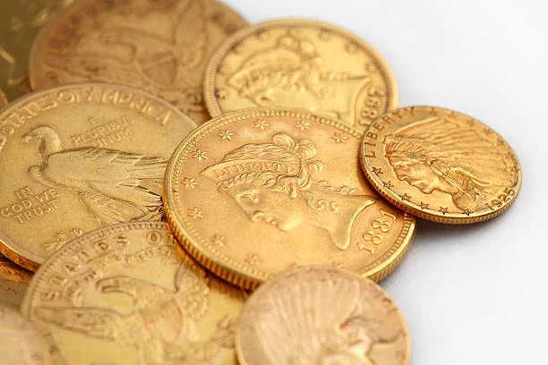 Старовинні золоті монети, як ідентифікувати, оцінити та зберегти раритети в Україні — за експертними рекомендаціями Ocenka-Pokupka